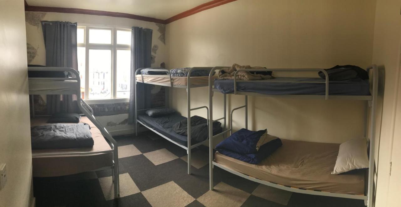 Geeky Gecko Backpackers Hostel Dunedin Ngoại thất bức ảnh